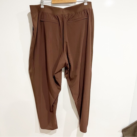 Athleta Brooklyn Ankle Pant - Picture 7 of 11